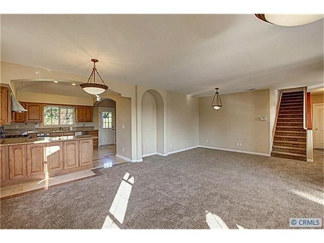 Building Photo - 9351 Russell St