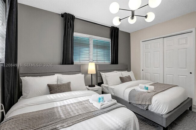 Building Photo - 1430 16th St