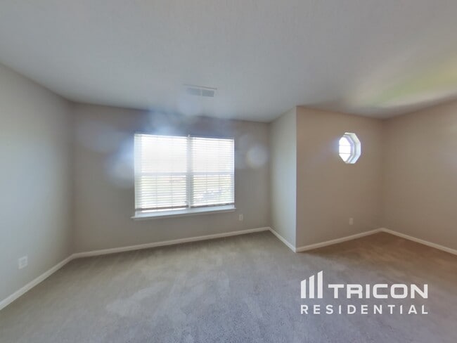 Building Photo - 7390 Battlecreek Ln