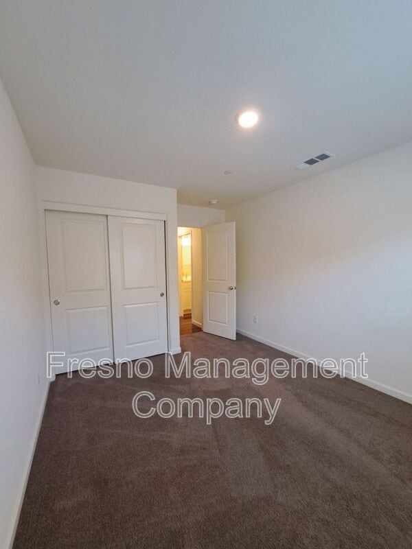 Building Photo - 1580 Concord Ave