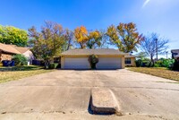 Building Photo - 8039 - 8041 S 79th E Ave Duplex