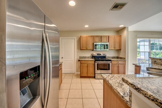 Building Photo - 6011 Joplin Ave