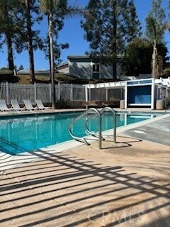 Building Photo - 915 S Ridgecrest Cir