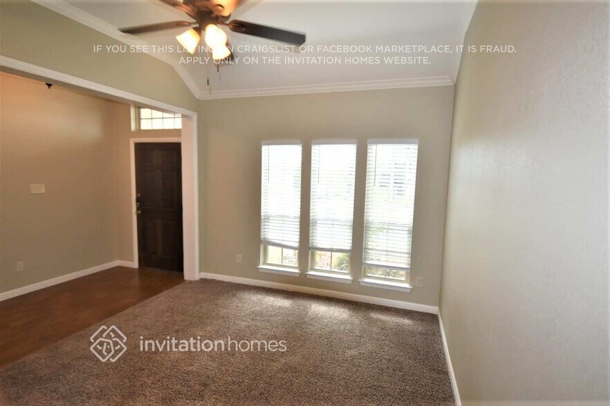 Building Photo - 2321 Trace Ridge Dr