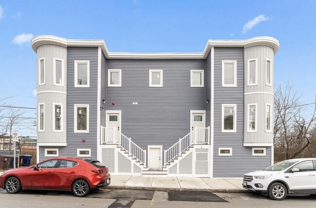 Building Photo - 6 Garfield Ave