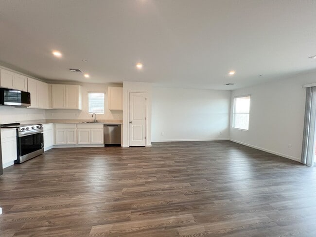 Building Photo - HOUSE - COTTONWOOD - Mesquite Hills HOA