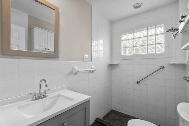 Building Photo - 3320 80th St