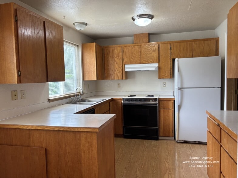 Building Photo - 5411 99th Street Ct E