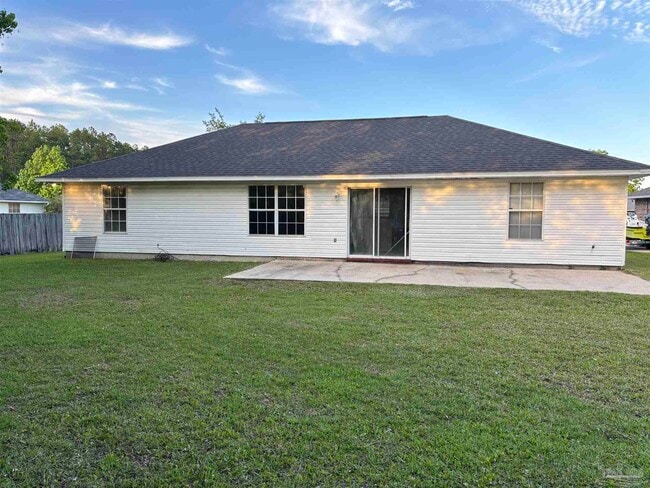 Building Photo - 1607 Dee's Rd