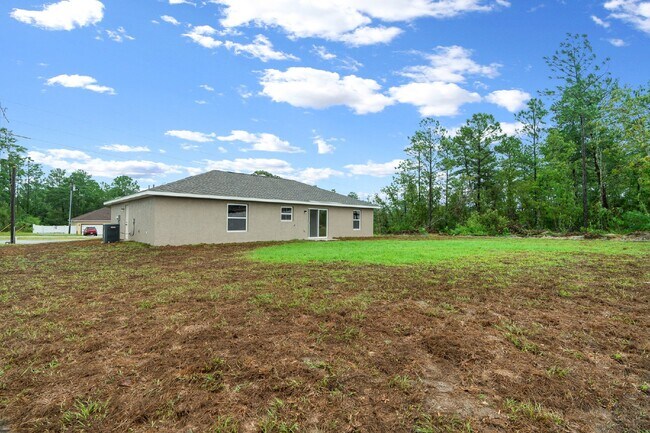 Building Photo - Beautiful Brand new 3 Bd/2 bath Home in Ma...