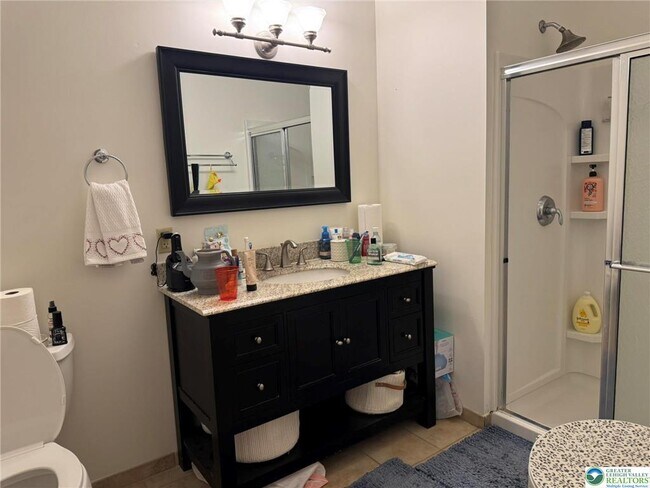 Building Photo - 11 W 2nd St