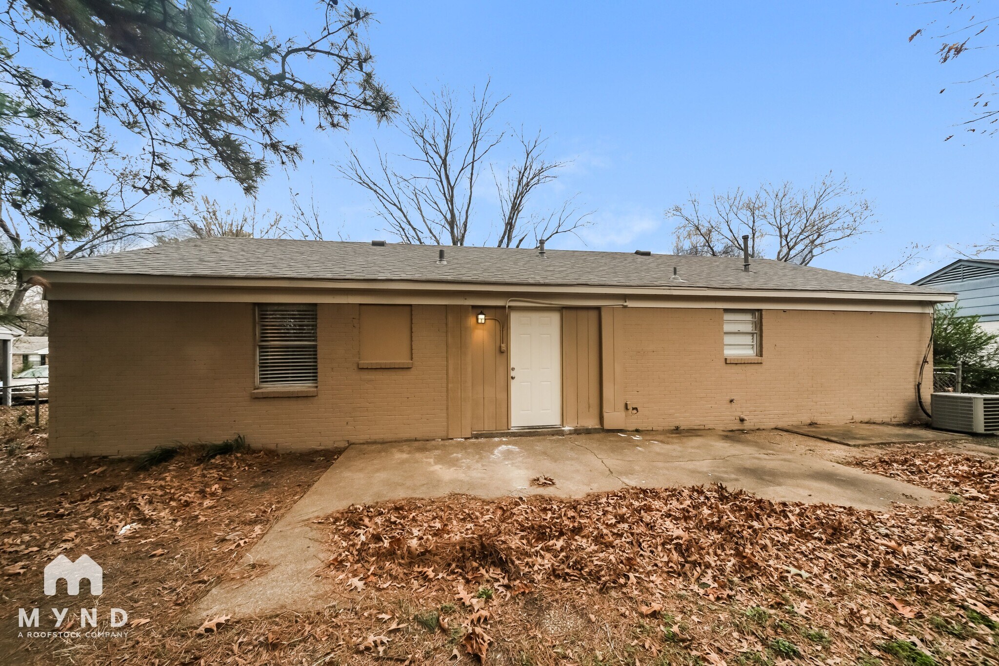 Building Photo - 2695 Shady Grove Dr