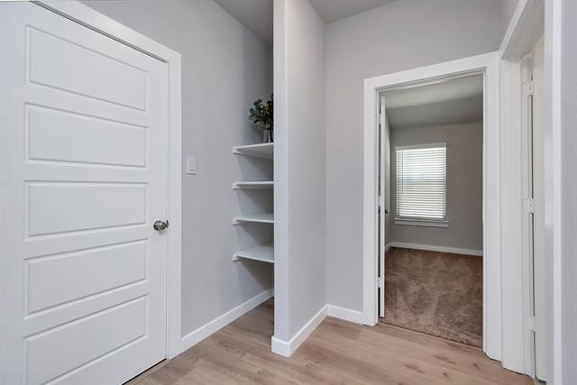 Building Photo - 2657 Keokuk St