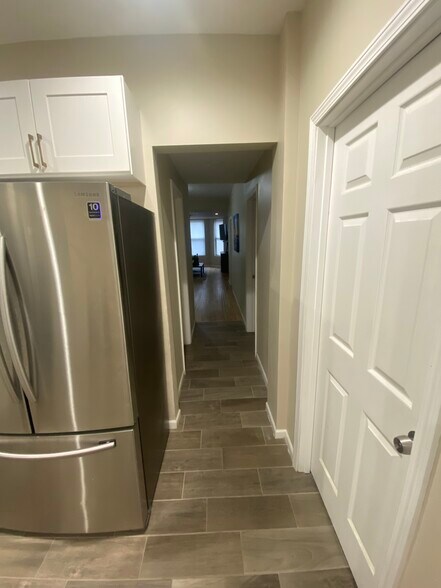 Building Photo - 3128 W 38th Pl