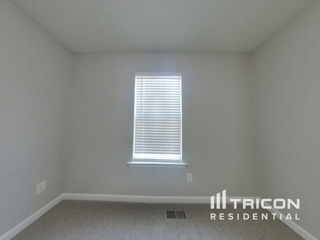Building Photo - 230 Ashbury Ct