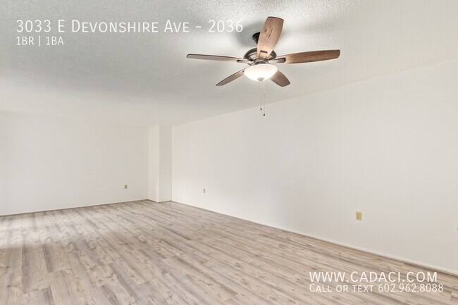 Building Photo - 3033 E Devonshire Ave