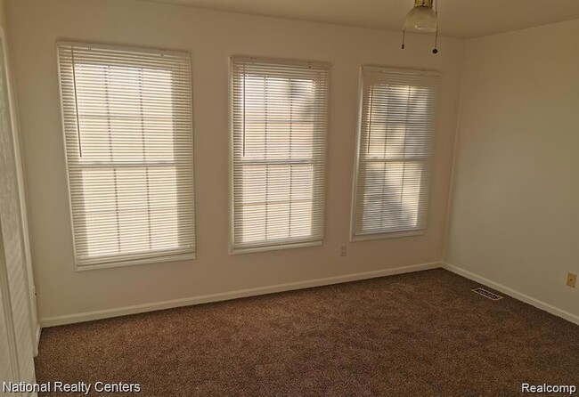 Building Photo - 1792 Bentley Ct