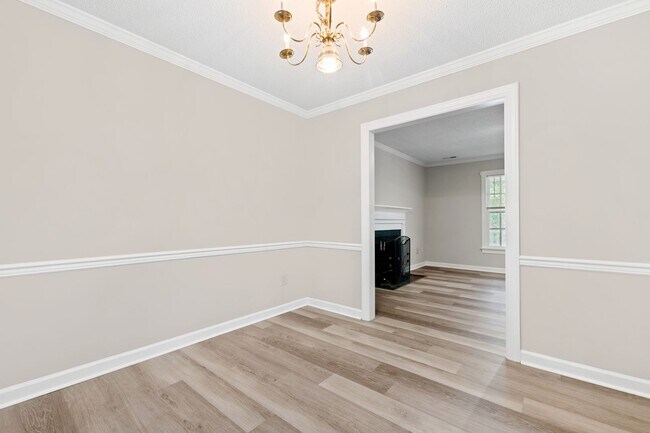 Building Photo - 3-Bedroom Home for in Cary – Close to Down...