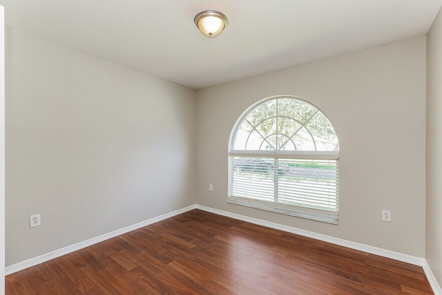 Building Photo - 3807 Lockridge Dr