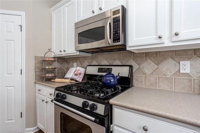 Building Photo - 3810 Cabalzar Ln