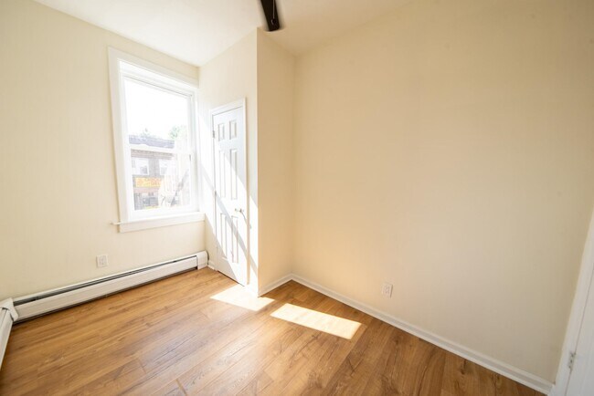 Building Photo - 7723 Bergenline Ave