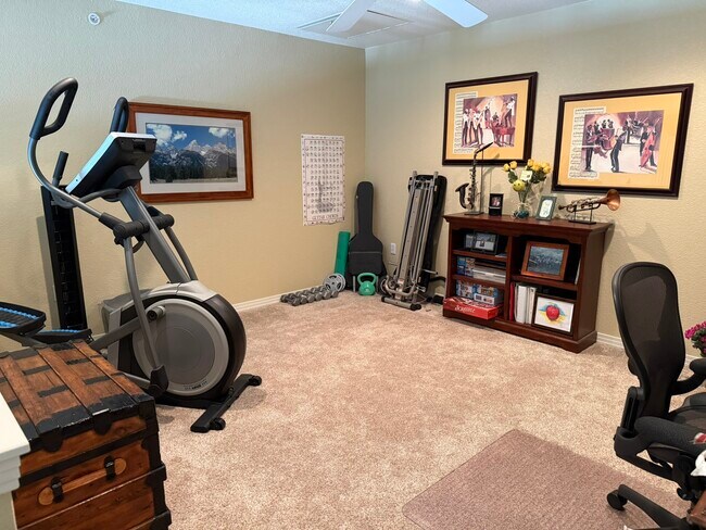 Building Photo - 9438 Ashbury Cir