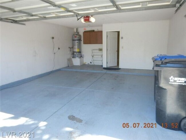 Building Photo - COMING SOON - Ready no later than Mid-June