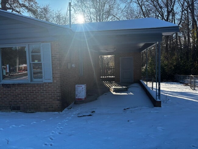 Building Photo - 5632 Birch Rd