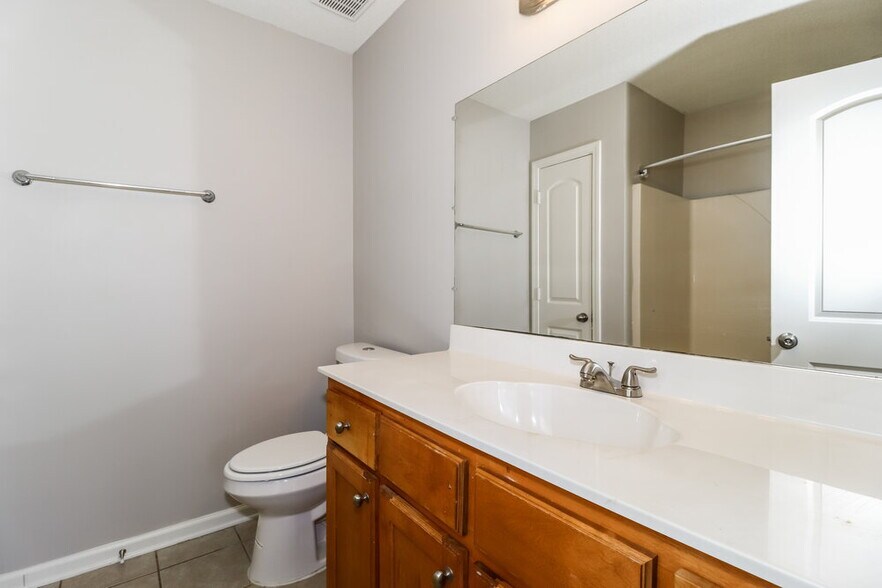 Building Photo - 9236 Lazzini Cove