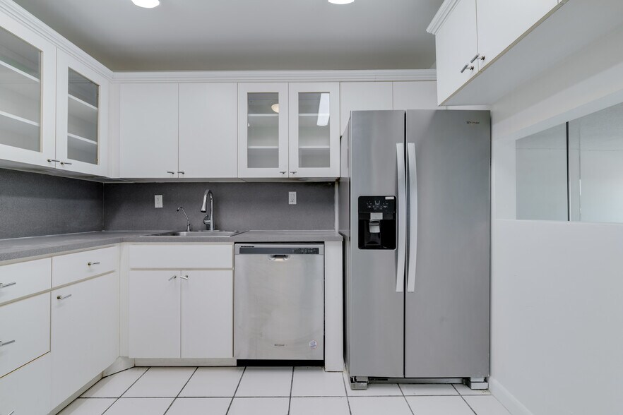 Building Photo - 1428 Euclid Ave