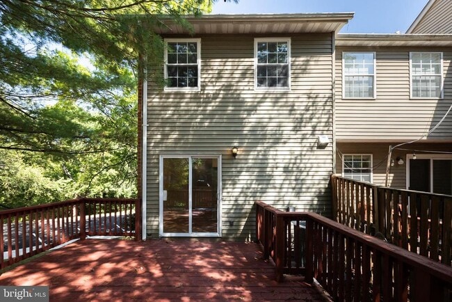 Building Photo - 13640 Deerwater Dr