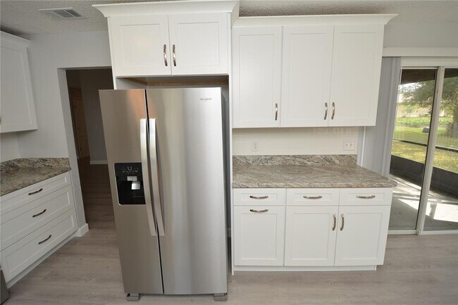 Building Photo - 23 Westrock Ln