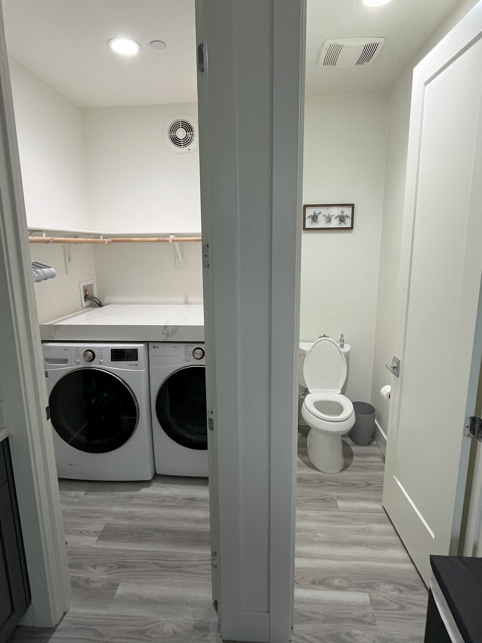 Building Photo - 211 Akabane Ln