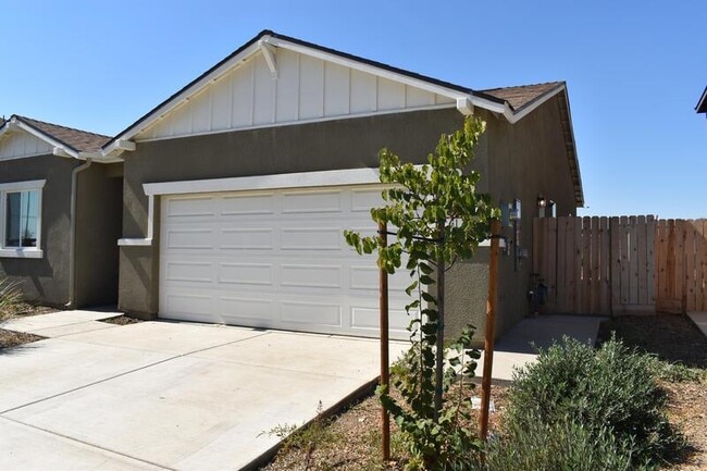 Building Photo - 31 Medieval St