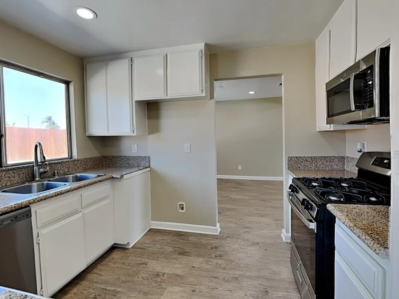 Building Photo - 7401 Lime Ave