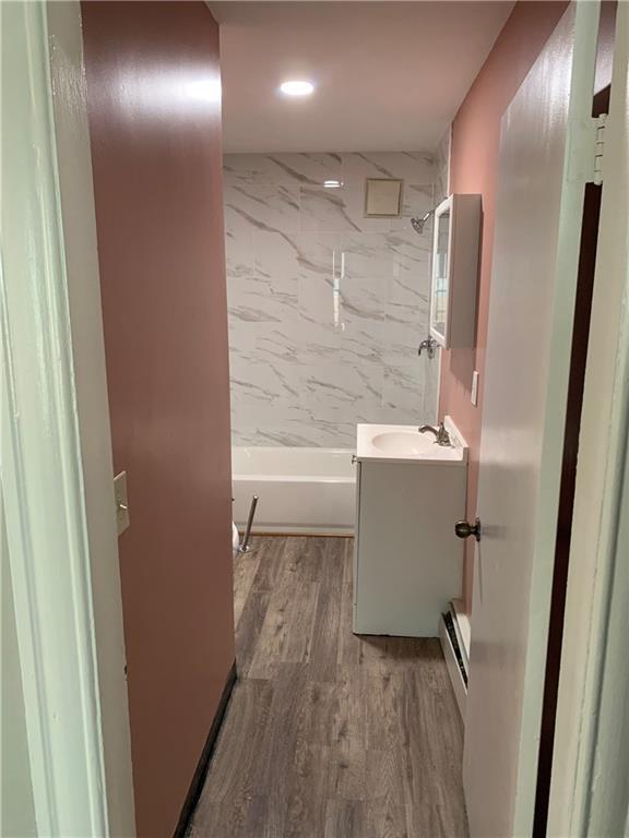 Building Photo - 104 Webster St