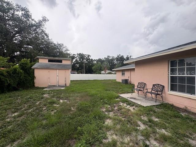 Building Photo - 401 Alma Dr