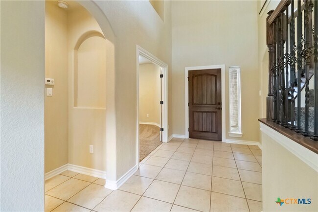 Building Photo - 3621 Cinkapin Dr