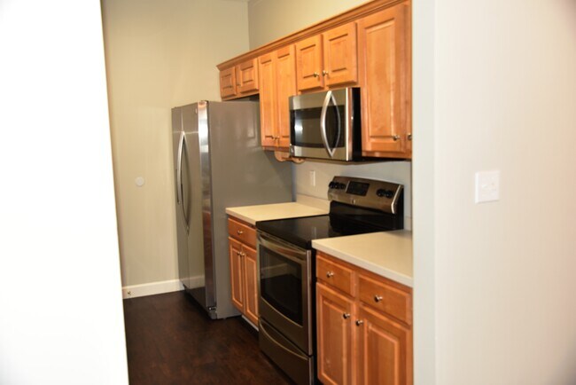 Building Photo - 5409 Johnston Mill Ct