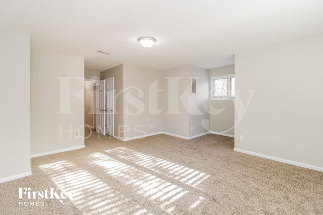 Building Photo - 1301 Westminster Dr