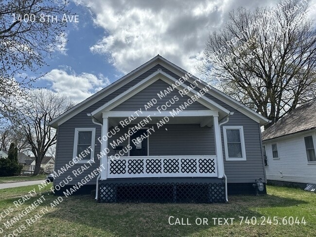 Primary Photo - 1400 8th Ave