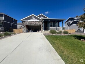 Building Photo - Wonderful Home in Wellington