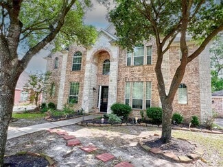 Building Photo - 16807 Coronado Springs Dr