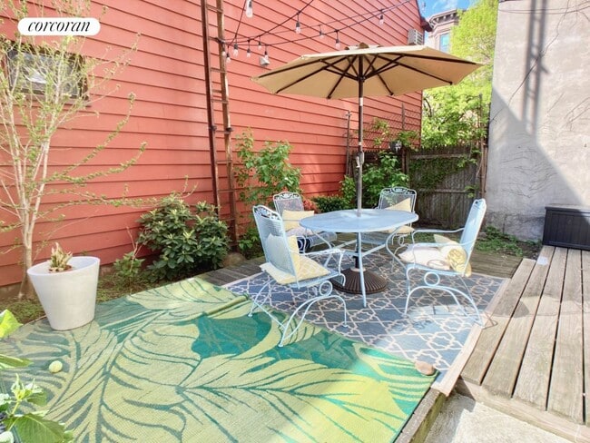 Primary Photo - 276 Prospect Park W