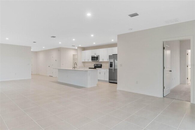 Building Photo - 5399 Tuscany Ln