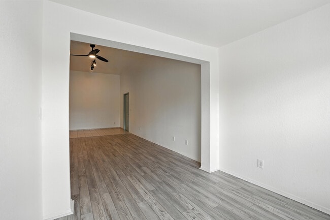 Building Photo - 8255 Ibis Club Dr
