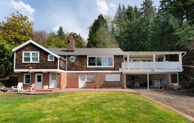 Primary Photo - 7461 W Mercer Way