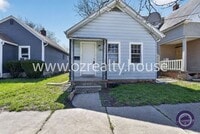 Building Photo - 160 Bronson Ave