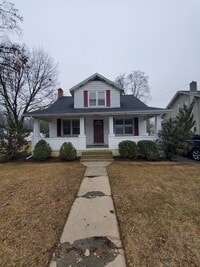 Building Photo - Single Family 3 Bedroom Home For Rent in Emmaus