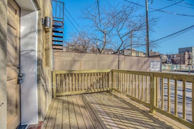 Building Photo - 1623 E Baltimore St